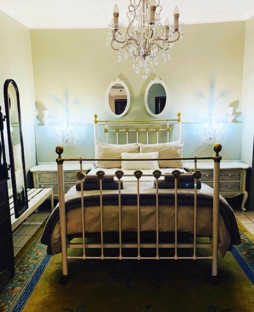 Lord Carnarvon Small Hotel Εξωτερικό φωτογραφία